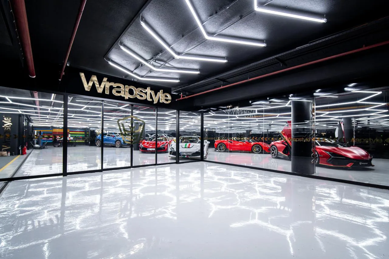 Centrum Nový Smíchov - Wrapstyle Praha
